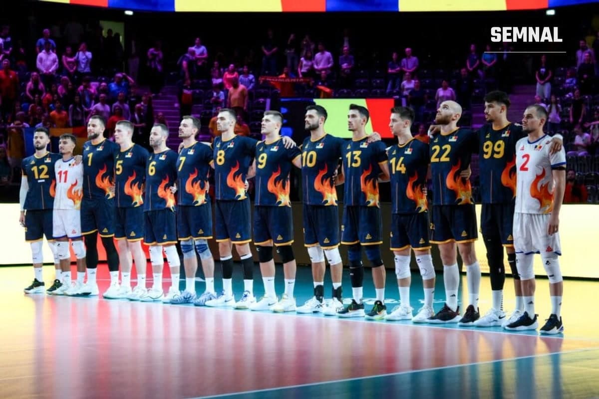 Naționala masculină de volei a României, pe teren la BT Arena Cluj-Napoca, înaintea meciului cu Franța de la EuroVolley 2026