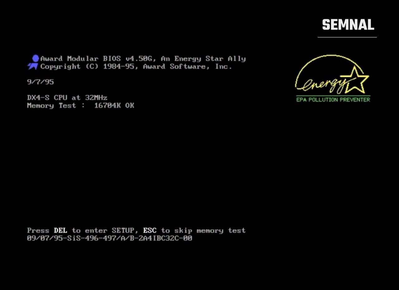 Ecran de pornire Award Modular BIOS v4.50G din 1995, cu testul de memorie și sigla Energy Star a agenției EPA în colțul din dreapta sus