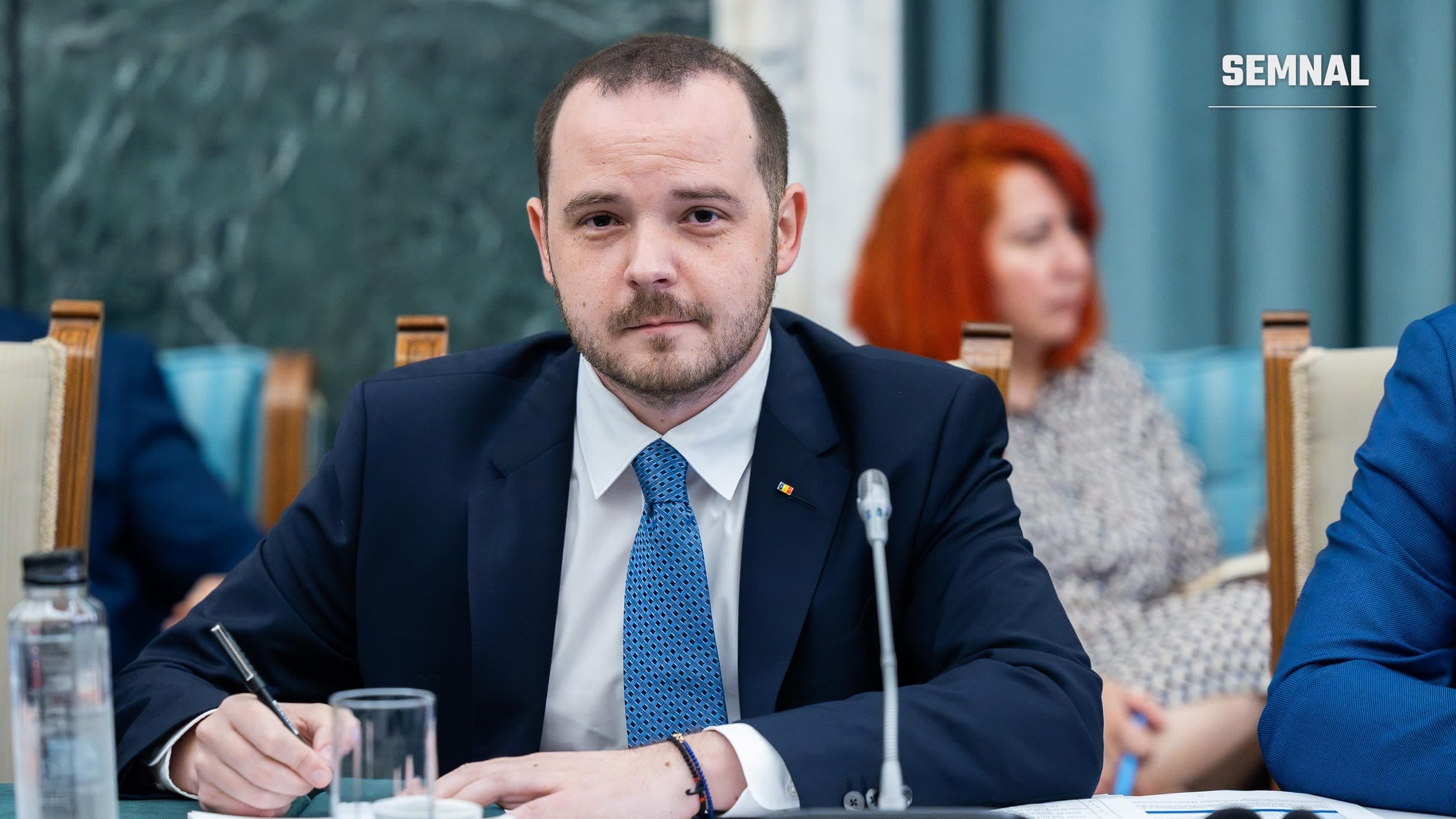 Alexandru Rogobete, ministrul Sănătății, la o reuniune guvernamentală
