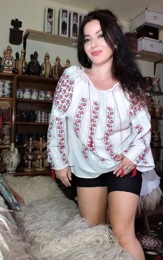 Povești cu sânziene