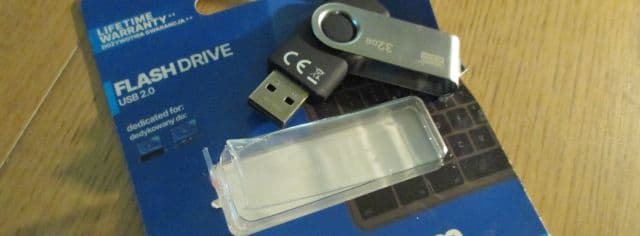 Stick de memorie congelat în… frigider