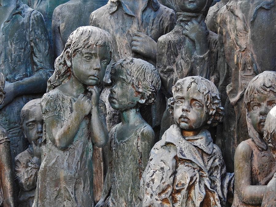 1 Iunie- comemorarea masacrului nazist de la Lidice