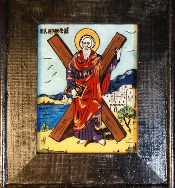 Purtarea crucii înseamnă răstignirea egoismului și orgoliului care ne desfigurează, crucificarea lăcomiei și a poftei de putere