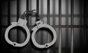 După ce și-a împușcat soția în piept și a mai ucis o altă femeie, „Criminalul de la Perla” solicită eliberarea condiționată, pentru că regretă faptele și s-a comportat bine la pușcărie