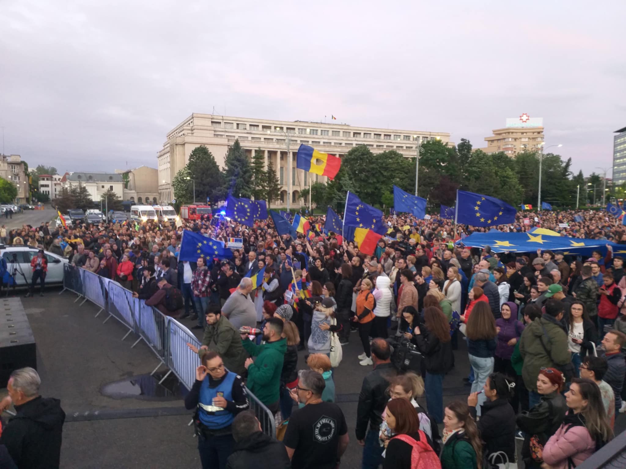 Când victimizarea devine strategie politică