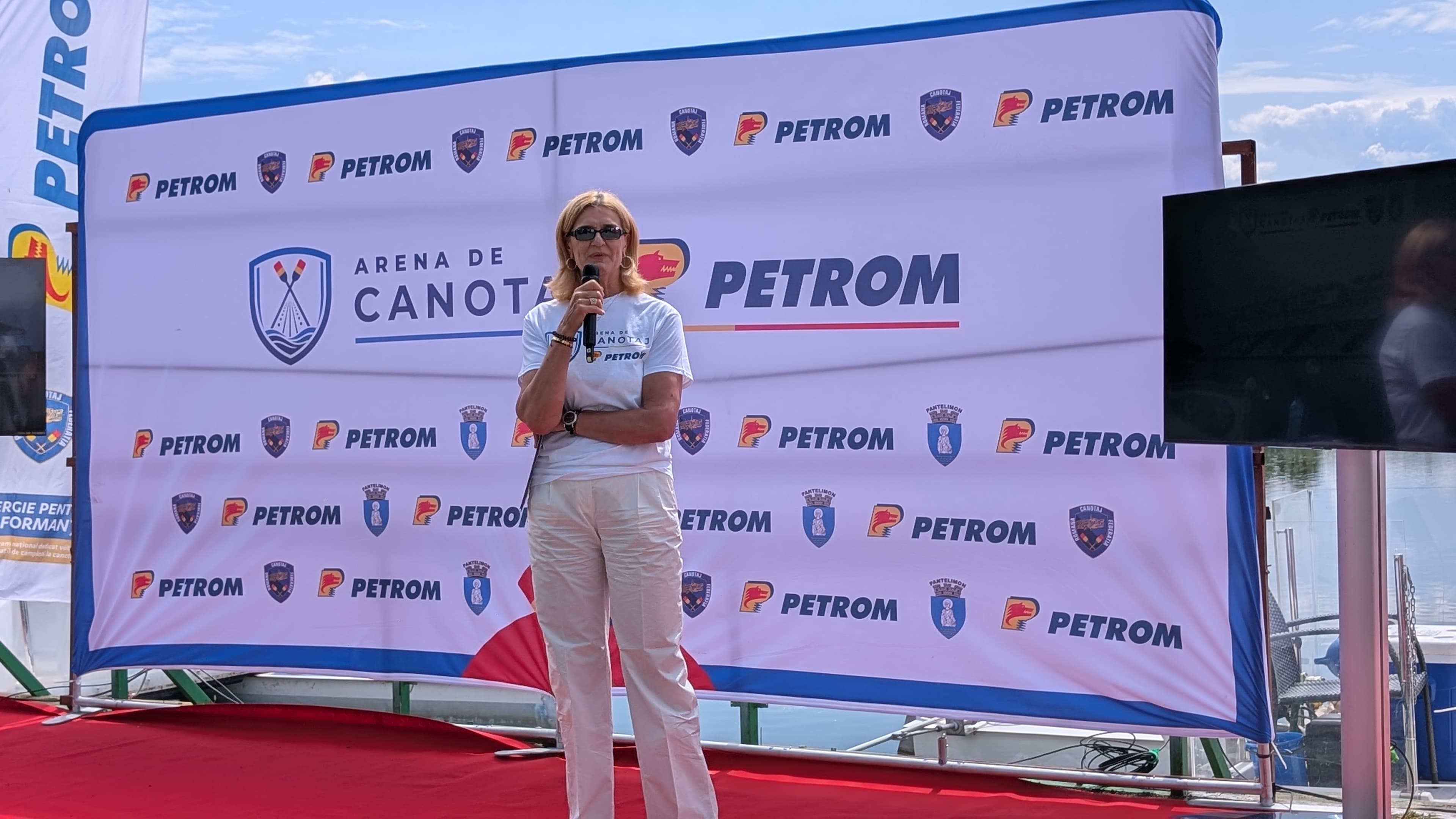 Elisabeta Lipă vorbind despre construirea Arenei de Canotaj PETROM