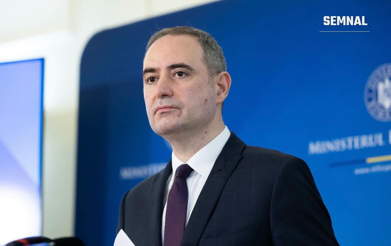 Ministrul Finanțelor, Alexandru Nazare, s-a căsătorit astăzi