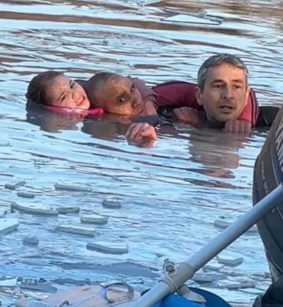 fetita din lacul inghetat