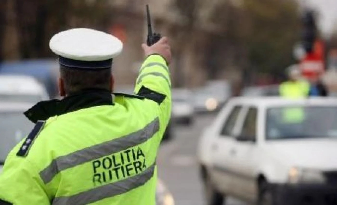 Urmărire cu poliția pe stradă