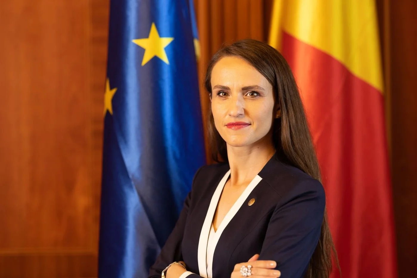Oana Țoiu: „Nu am sunat niciun consul!”