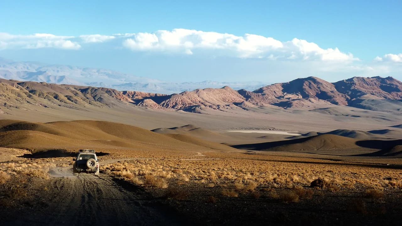 Deșertul Atacama: O aventură în cel mai uscat loc de pe Pământ