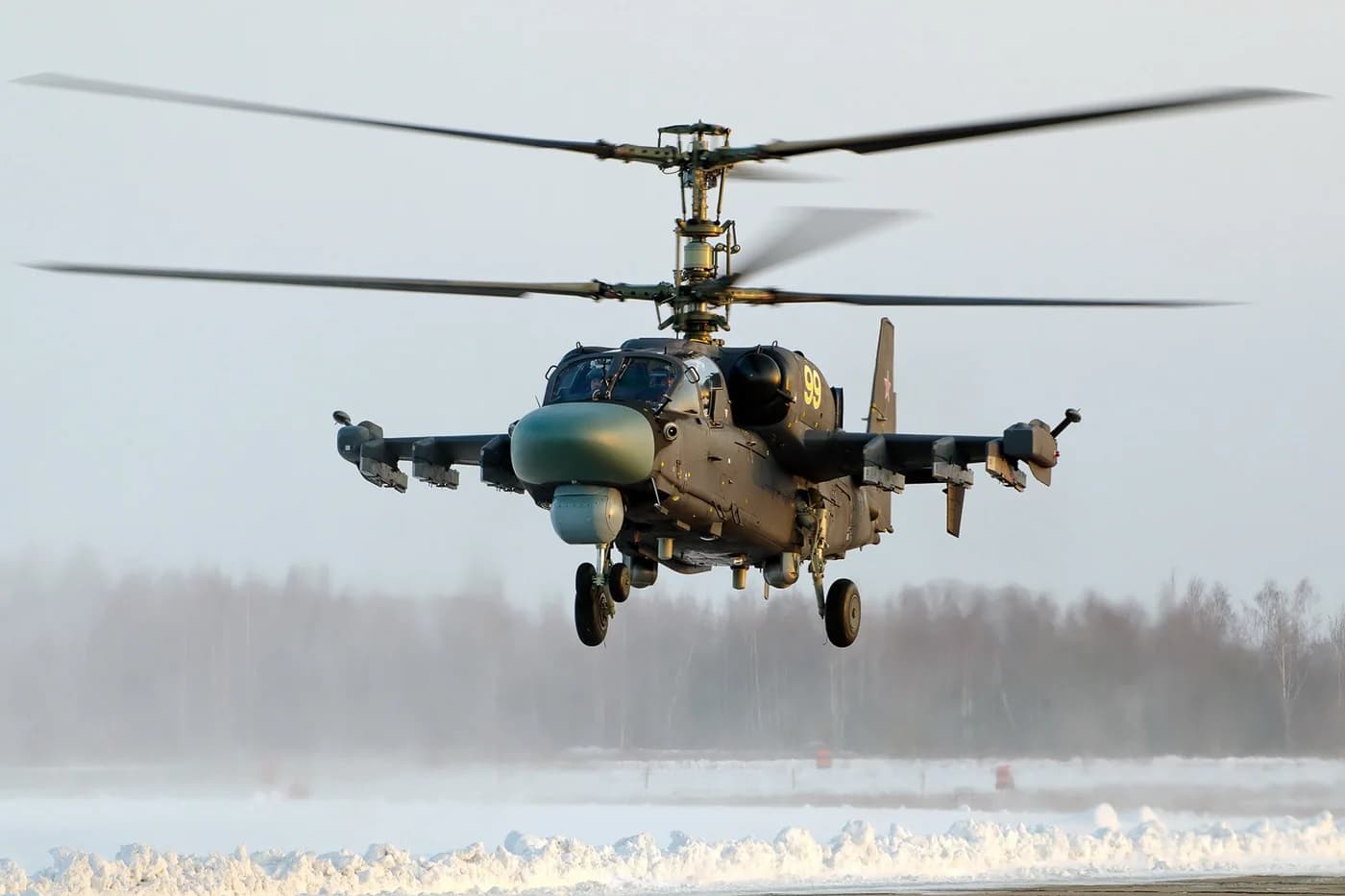 Dronă ucraineană doboară elicopter rus Ka-52 în Donețk