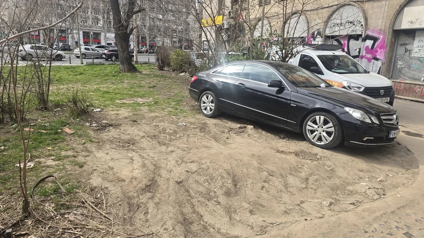 Teren degradat lângă Cinema Patria: Ciprian Ciucu anunță măsuri și posibilă expropriere