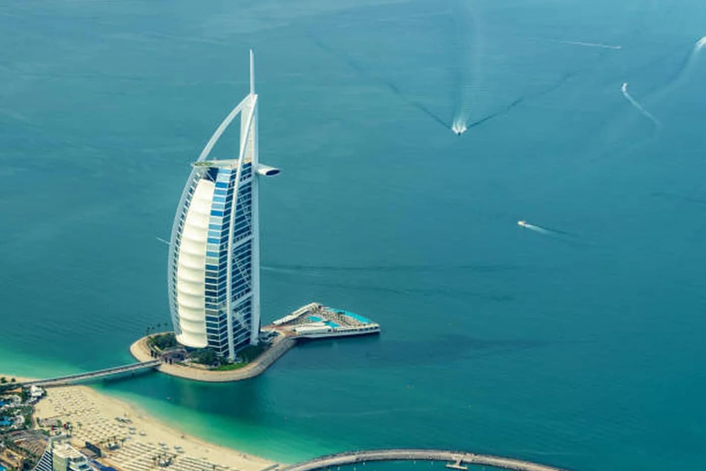 Burj Al Arab se închide: renovare fără precedent