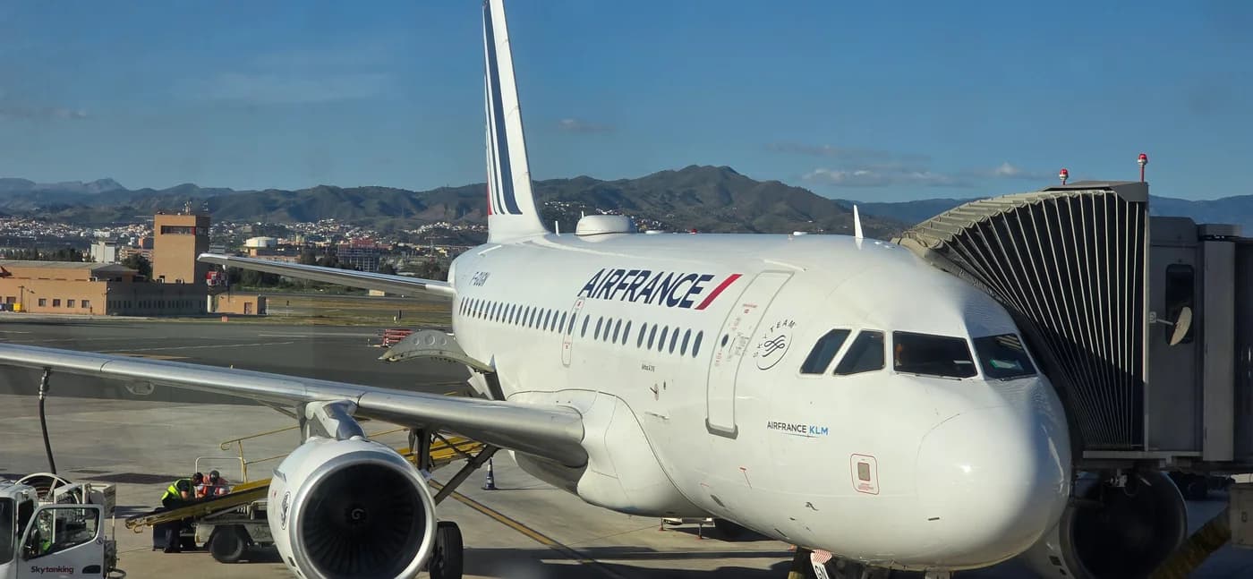 Europa mai are jet fuel pentru șase săptămâni - IEA