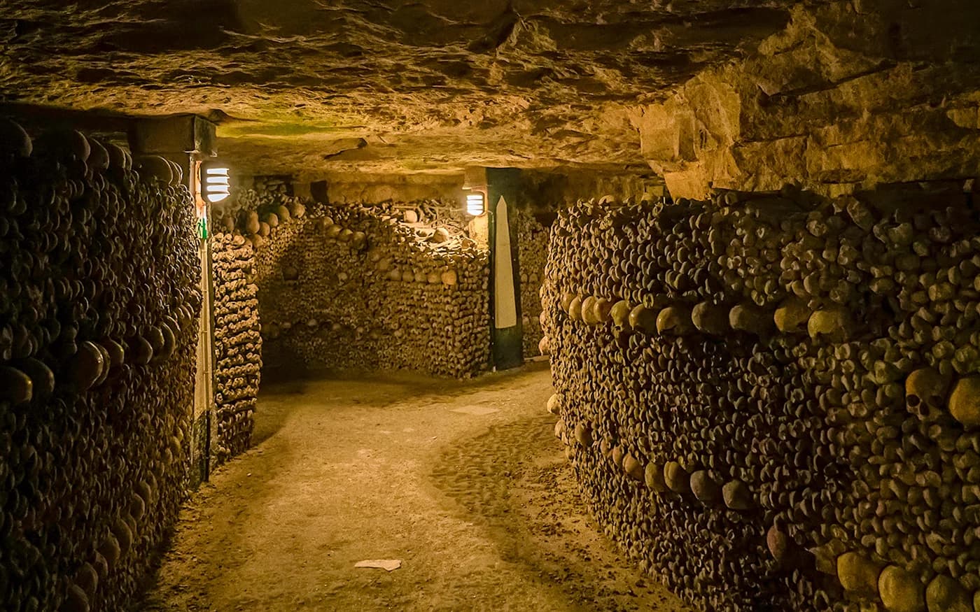 Catacombele Parisului, redeschise cu instalații noi