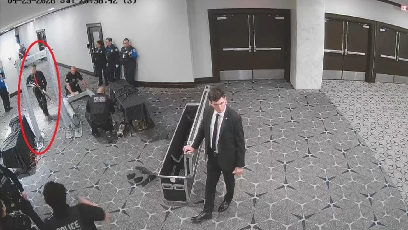 Atacatorul de la gala Casei Albe, surprins în imagini noi