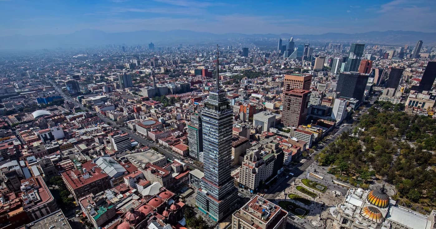 Ciudad de Mexico se scufundă cu zeci de centimetri anual