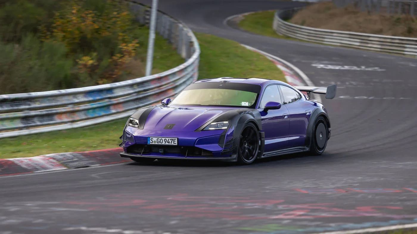 Porsche Taycan Turbo GT Manthey stabilește record pe Nurburgring