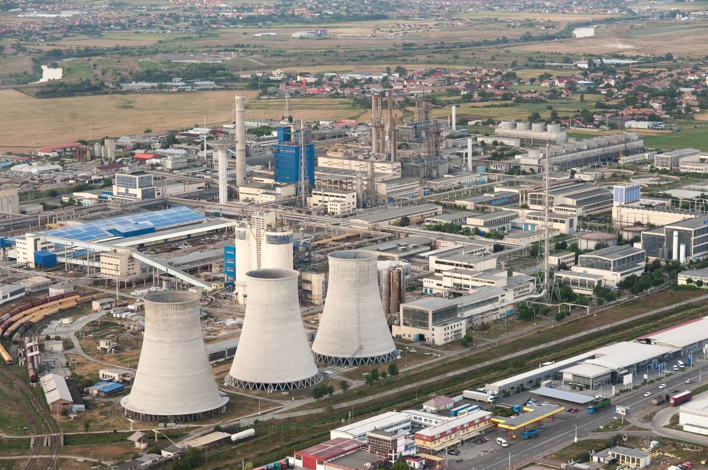 Romgaz cumpără Azomureș în tranzacția anului