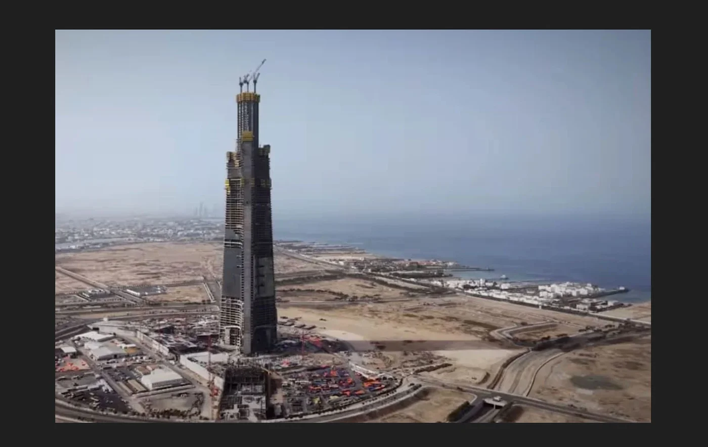 Jeddah Tower, zgârie-noriul de un kilometru al Arabiei Saudite