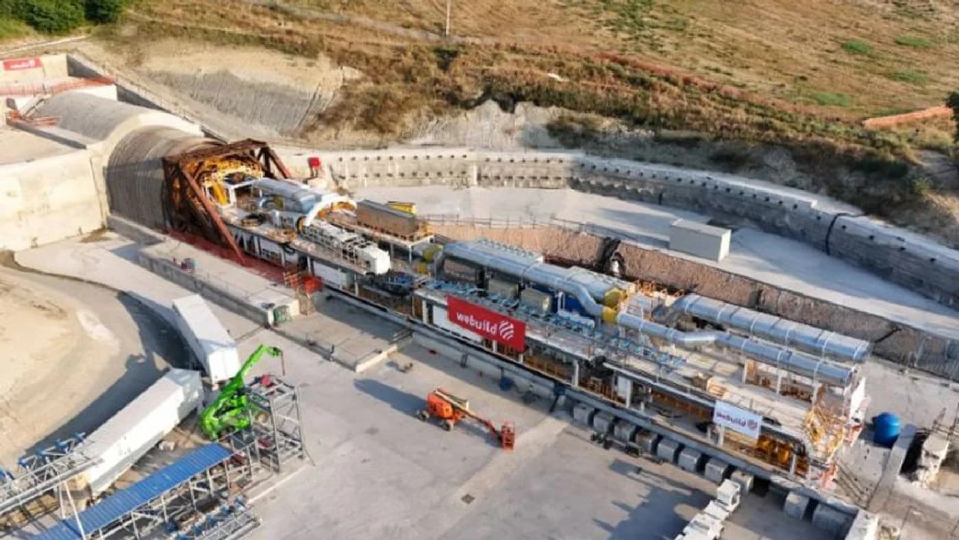 Tunelul Poiana intră în faza „cârtiței” uriașe