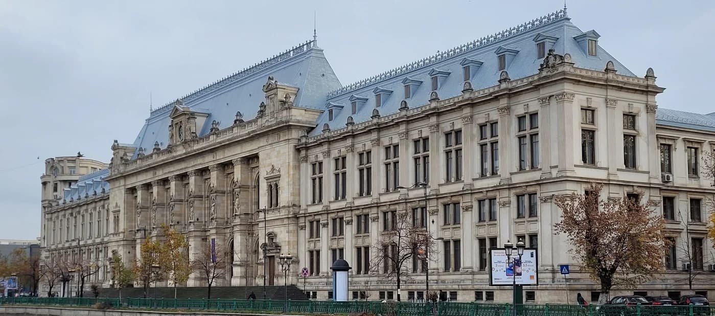 Judecătorii CAB amenință cu oprirea activității