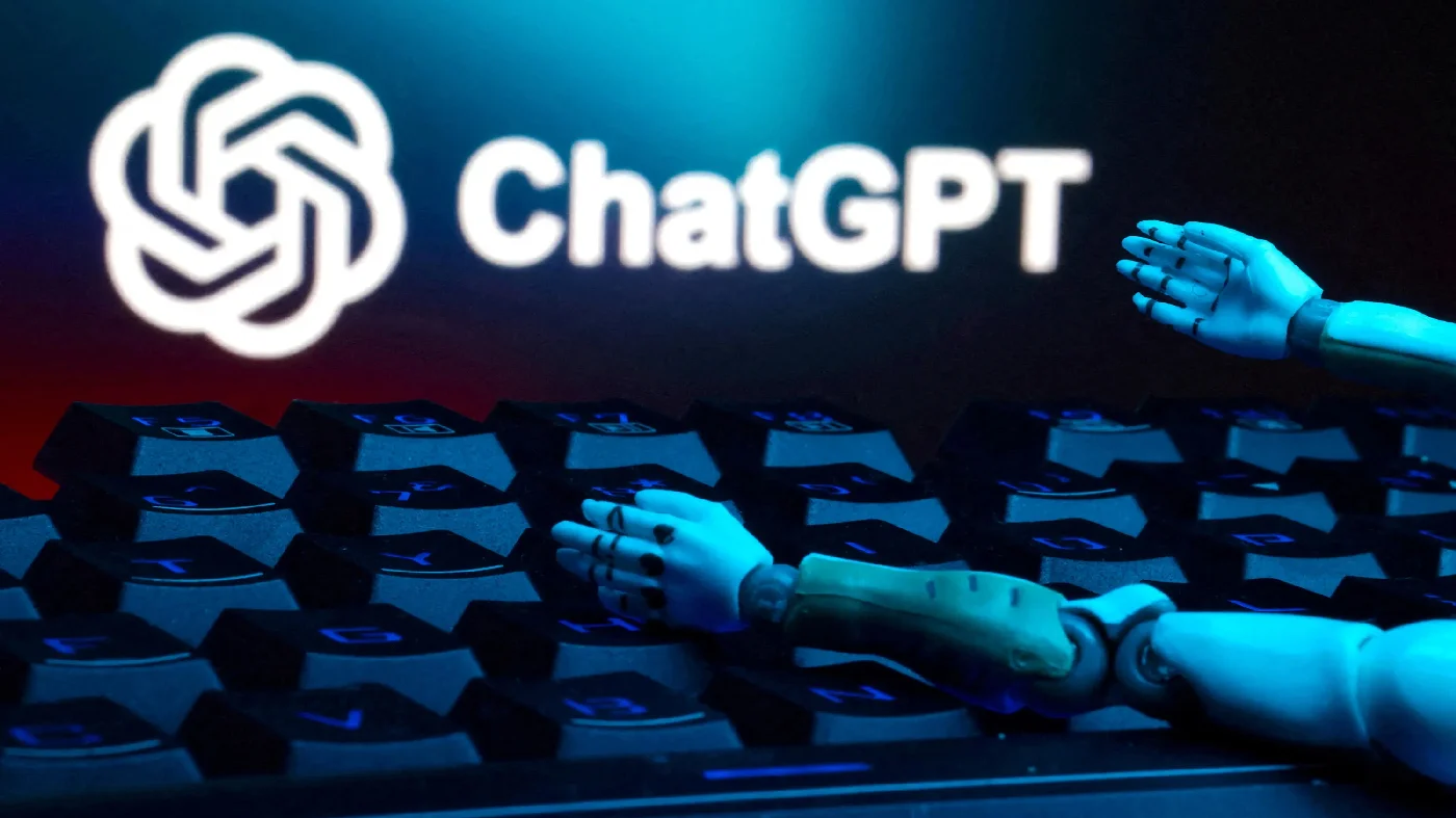 Cota de piață a ChatGPT scade sub 50% în 2026