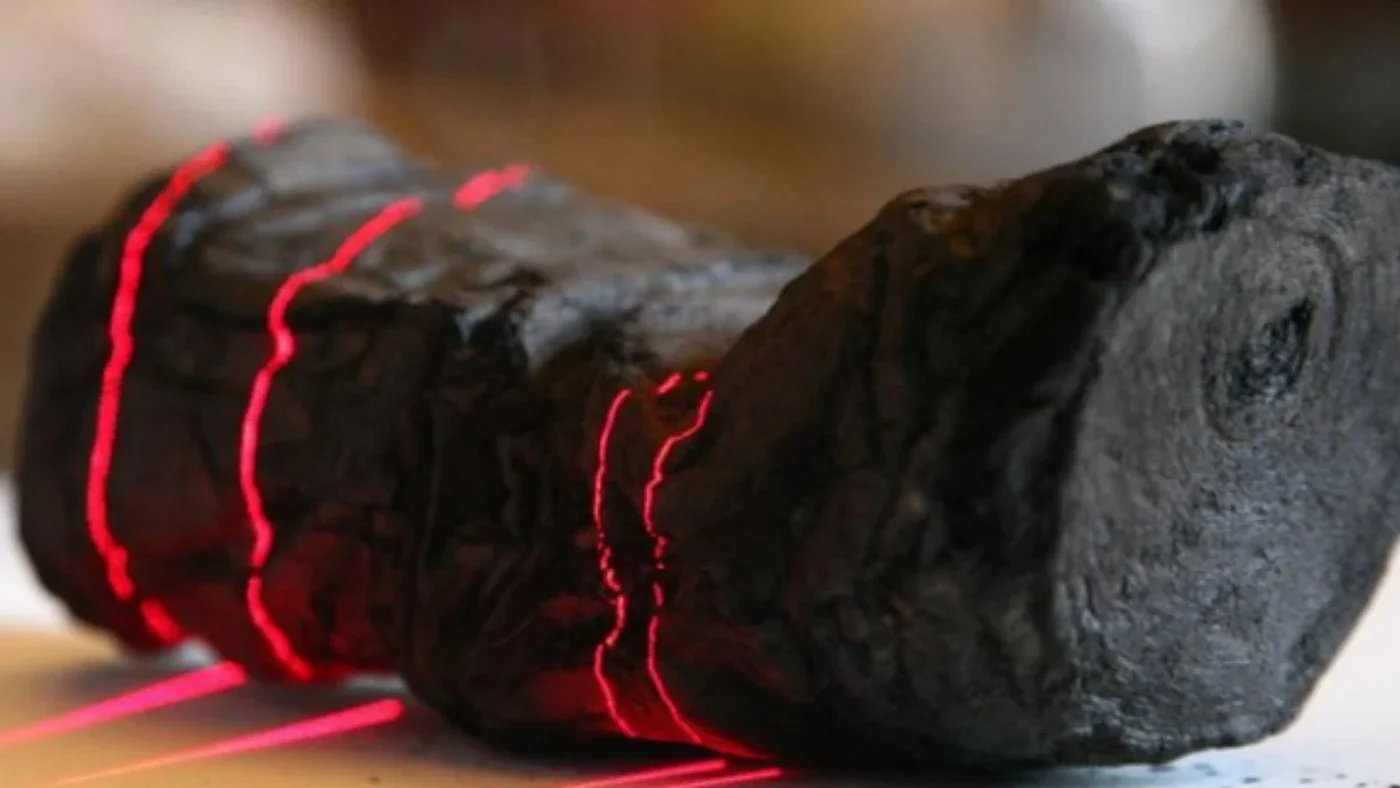 Inteligența artificială citește papirusurile de la Herculaneum