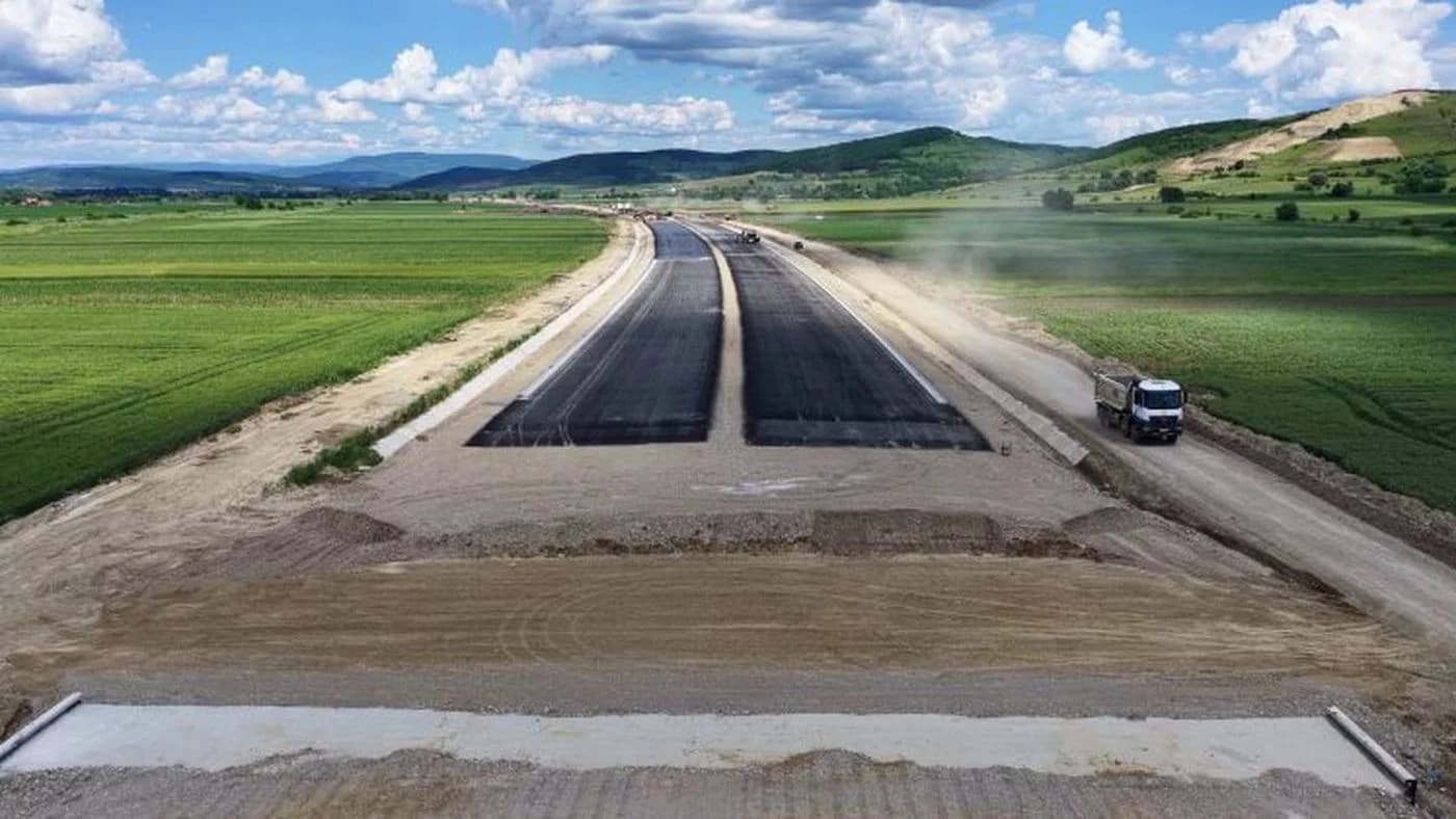 Contestațiile blochează tronsonul Târgu Frumos - Lețcani