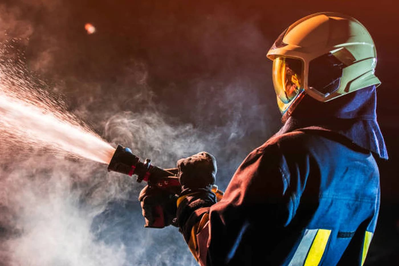 Incendiu la Spitalul Județean Bacău, anchetat de autorități