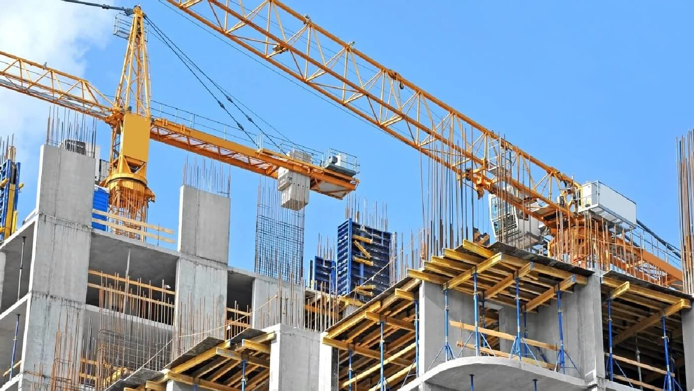 Scumpiri în construcții: managerii anticipează noi creșteri