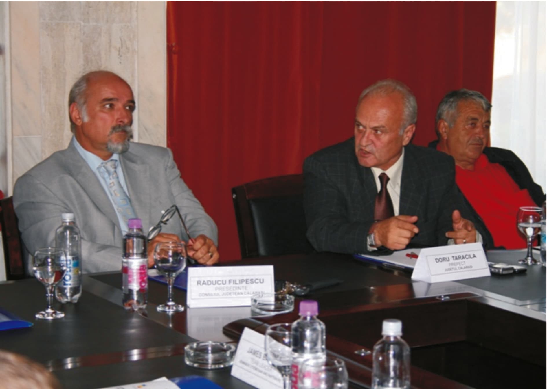 Extinderea şi reabilitarea sistemelor de alimentare cu apă şi canalizare în judeţul Călăraşi