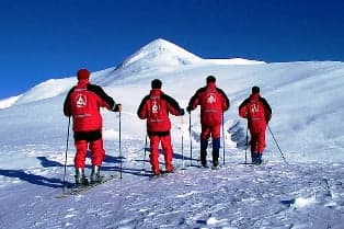 Trei ucraineni dispăruți în Munții Maramureșului: Operațiunea de salvare, suspendată din cauza condițiilor meteorologice extreme