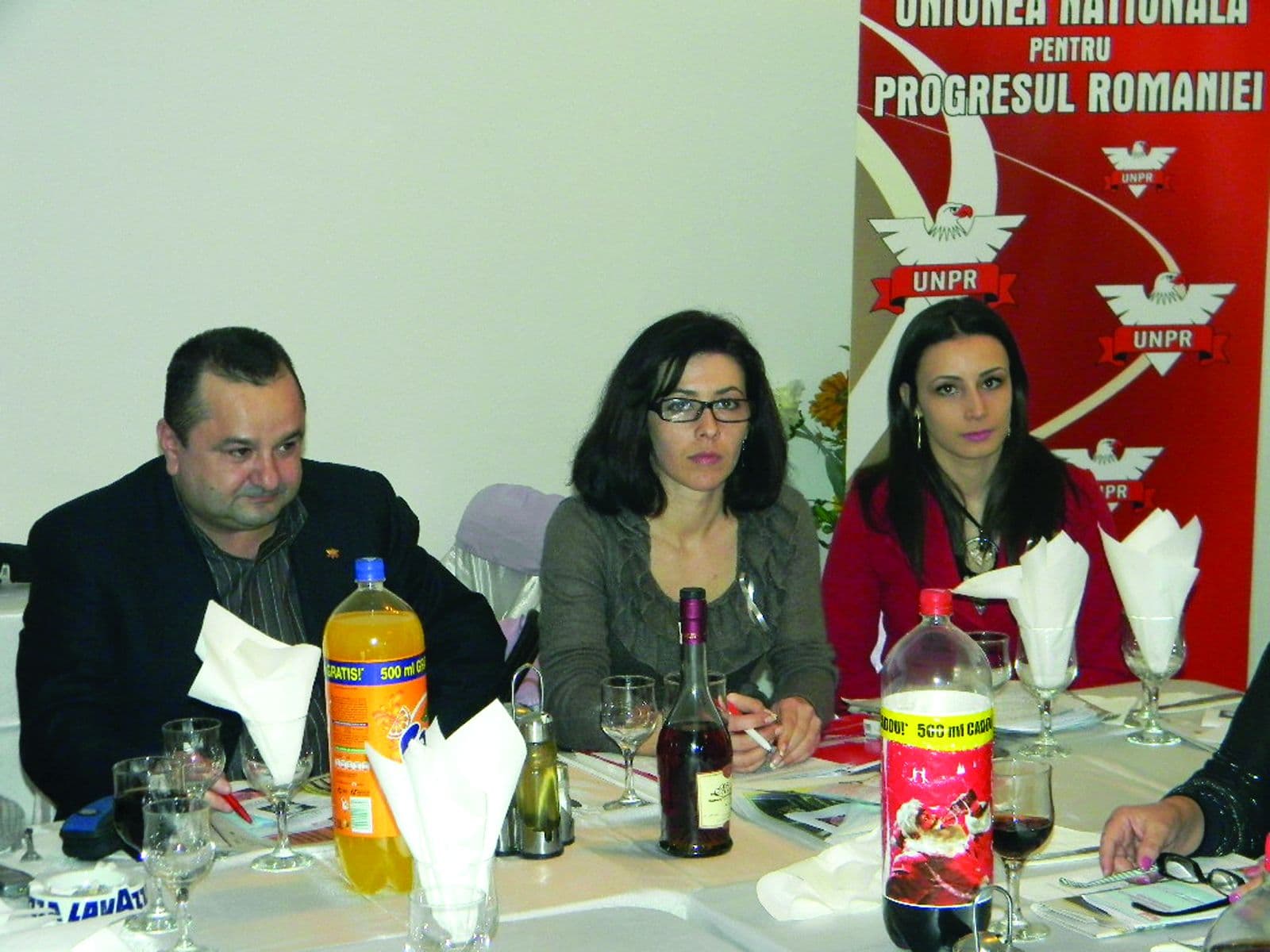 „Esti om inainte de a fi femeie. Este dreptul tau de a fi respectata” - Campanie a UNPR Ialomita dedicata femeilor agresate