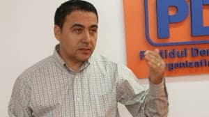 Calarasi - Stelian Fuia (PDL) a cerut demisia unui consilier judetean — Politică