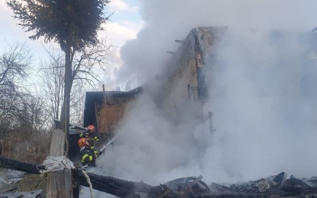 Dâmboviţa: Un bătrân a fost găsit carbonizat, într-o anexă a locuinţei — Societate
