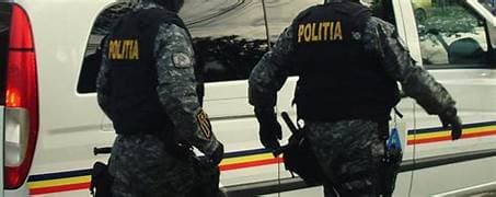 Polițiștii din Măgurele au reușit să destructureze o grupare infracțională specializată în furturi d — Justiție
