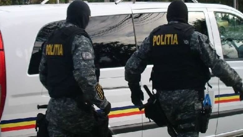 Au avut loc percheziţii în comuna I.L. Caragiale, într-o cauză penală privind traficul de droguri — Justiție