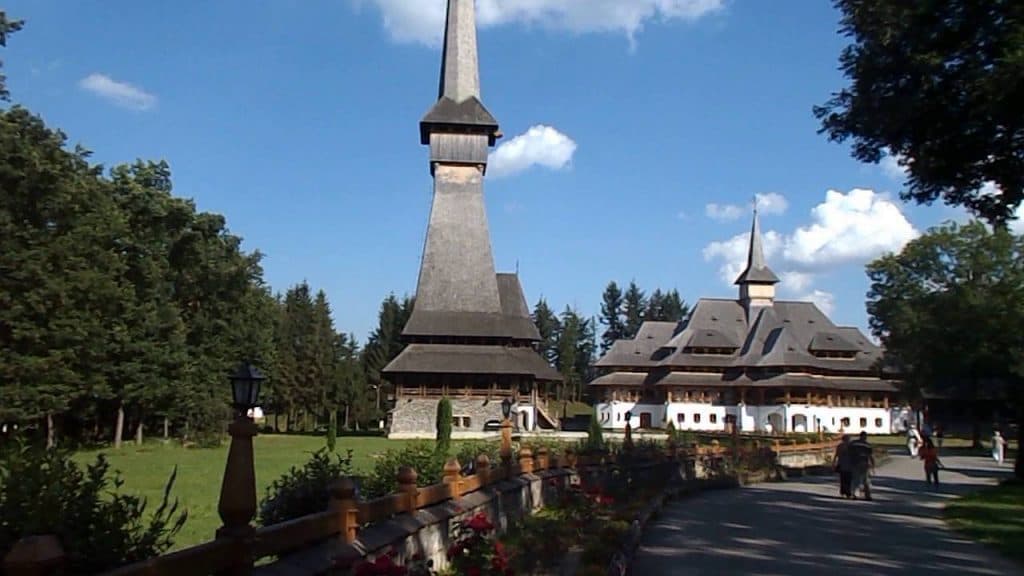 Mănăstirea Peri