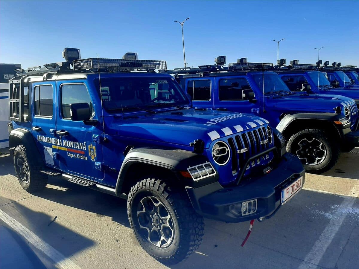 Foto Jeep Uri 1