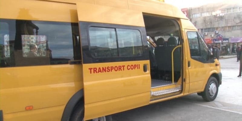 Autobuz Scolar