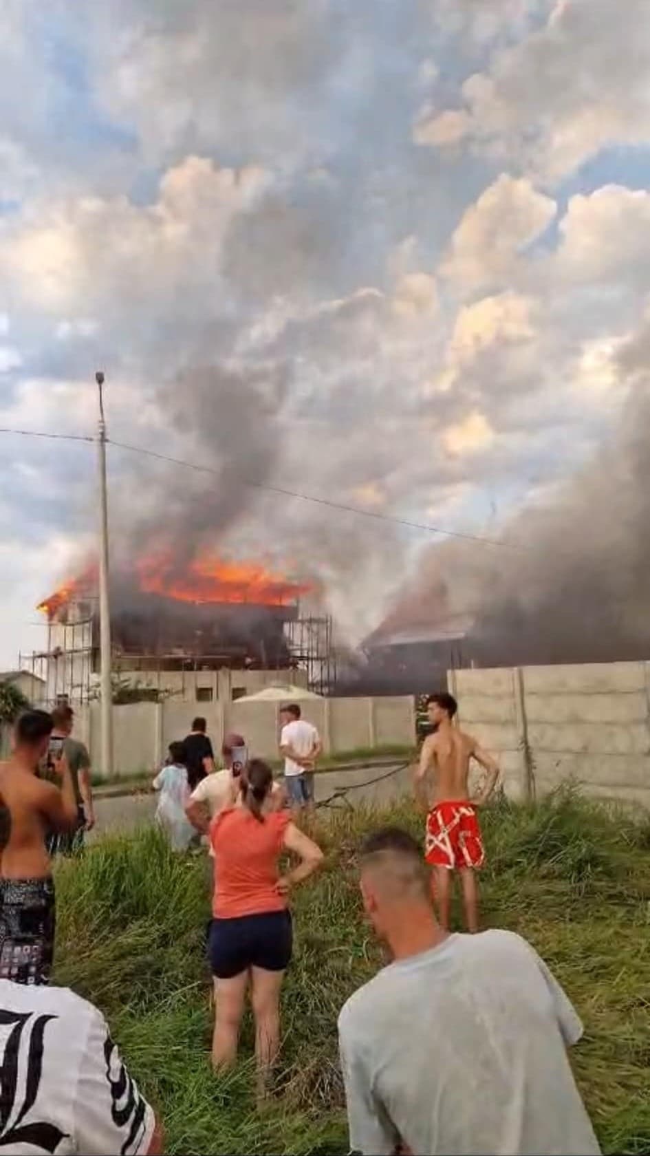 Incendiu Tunari