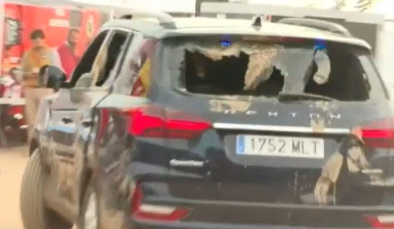 Furia localnicilor din Spania: Premierul, regele și regina au fost atacați de localnicii din Valencia