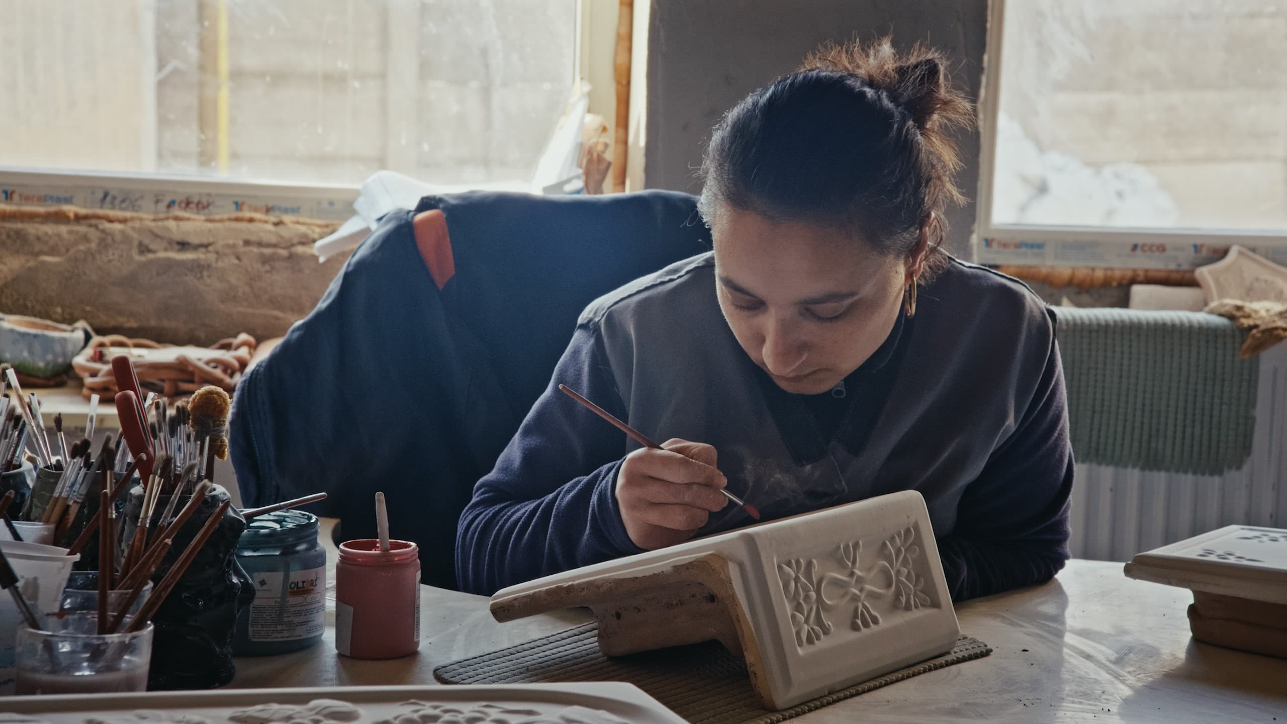Cum sunt produse sobele care ne-au încălzit copilăria? Aflăm pe 26 ianuarie la Discovery, într-un nou episod al emisiunii „Produs în România”