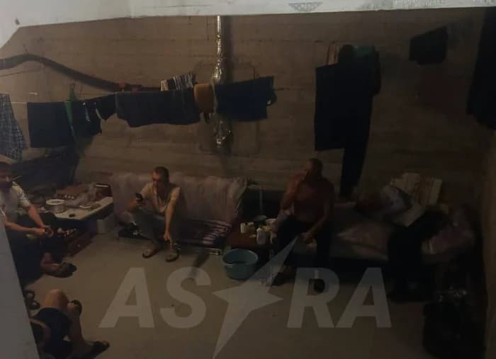 Zeci de ucraineni deportați din Rusia, ținuți în condiții inumane într-un subsol de la granița cu Ge — Semnal de Război
