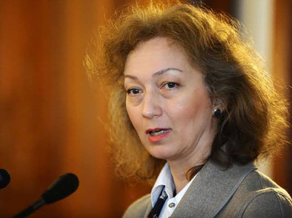 Cine este Simina Tănăsescu, noul președinte al Curții Constituționale? O schimbare semnificativă în  — Politică