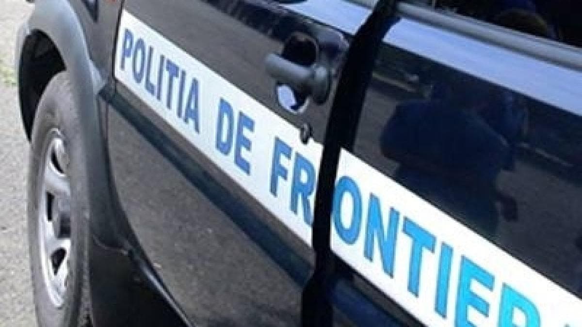 Minor din Dolj prins la volan cu permis fals