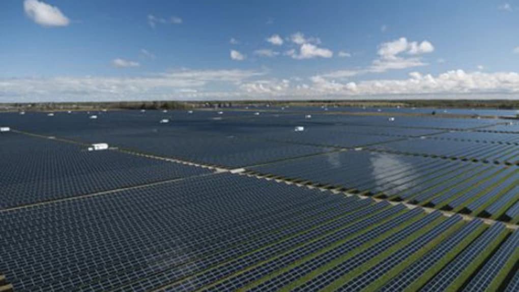 Parcul fotovoltaic Văcărești din Dâmbovița, deținut de cel mai bogat ucrainean, va putea alimenta 50 — Economie