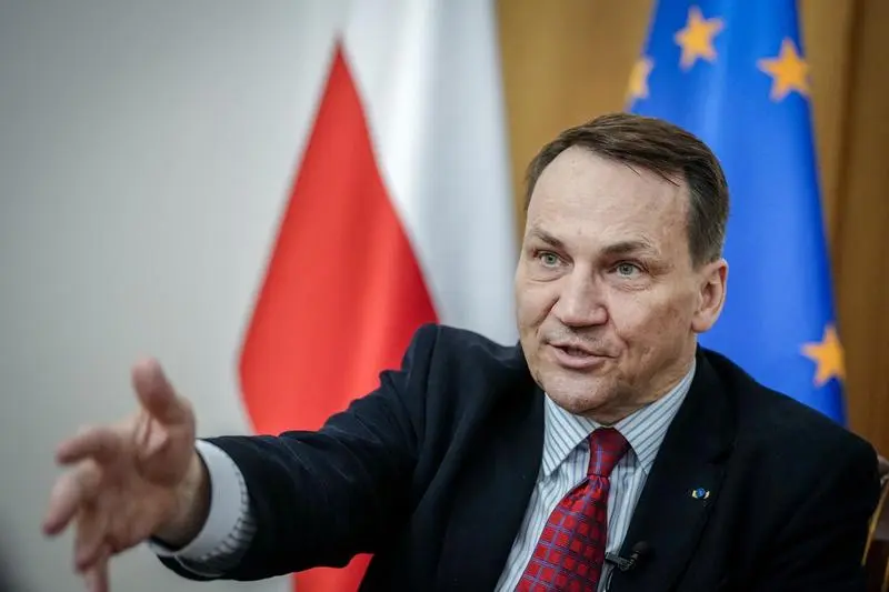 Polonia R Sikorski